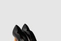 [LOUBOUTIN-루부탱]립치크 가죽 펌프스 3221157