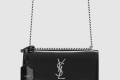 [SAINT LAURENT-생로랑]브러쉬드 가죽 소재의 sunset 미디엄 백 422906