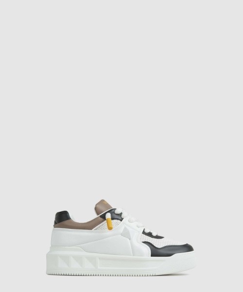[VALENTINO-발렌티노]원 스터드스니커즈
